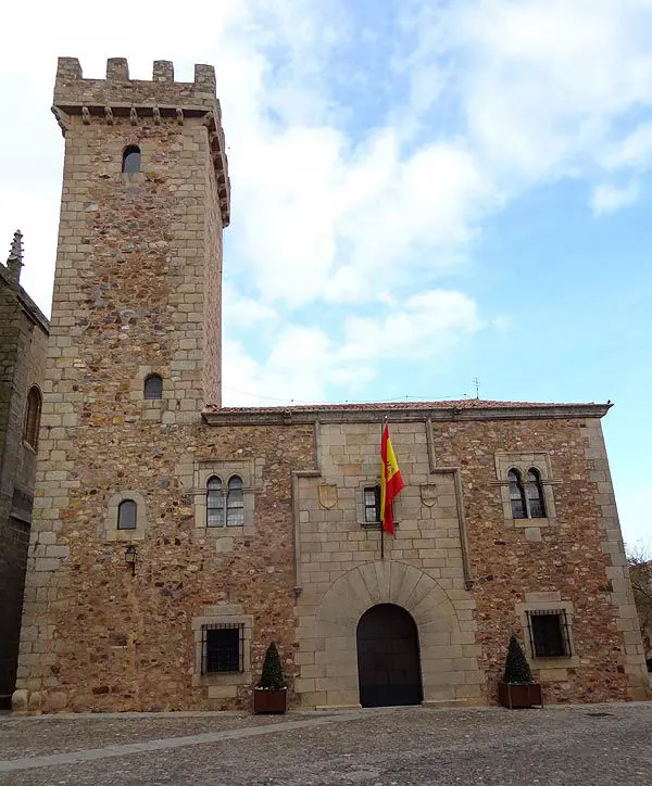 Visita a Cáceres - torre de las Cigüeñas